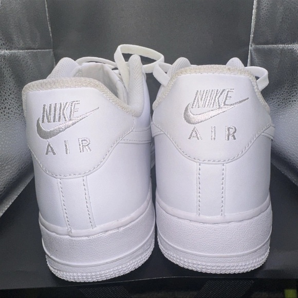 Size 12 - Nike Air Force 1 '07 Low Triple White - Picture 8 of 8